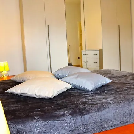 Vakantiehuis Alexandra Deluxe In 8 Places *