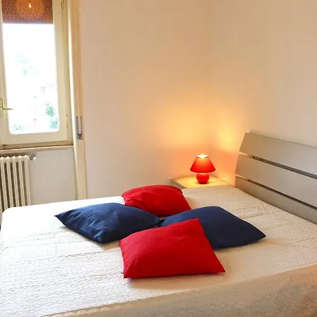 Vakantiehuis Alexandra Deluxe In 8 Places *