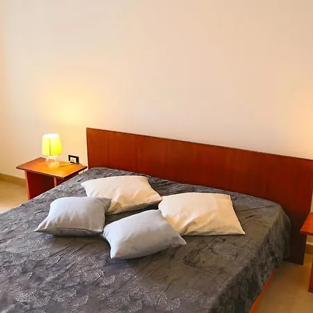 Vakantiehuis Alexandra Deluxe In 8 Places Otranto